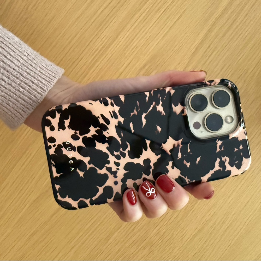 Burga iPhone Case toirtoiseshell print
